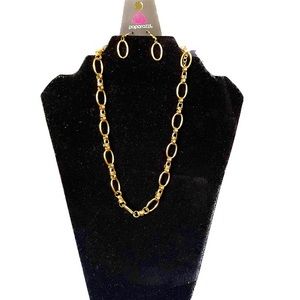 Paparazzi Gold Necklace & Earring Set